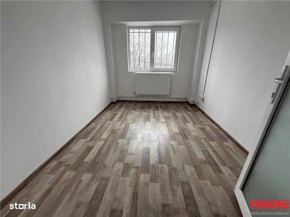 Adjud - spatiu comercial renovat complet