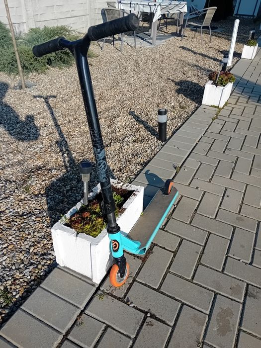 Trotineta pana la 100 kg. Pret 150 lei fix