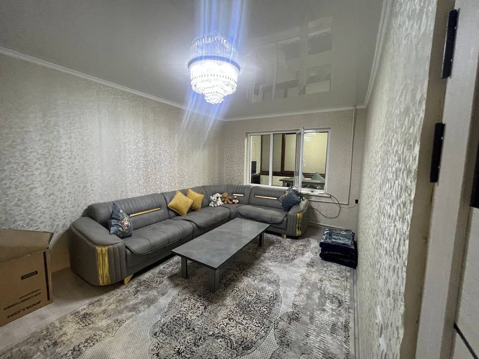 Сдается 2х комнатная квартира
С обстановкой
В горде Алмалыке