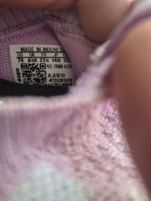 Кроссовки детские Adidas (оригинал). Для девочек.