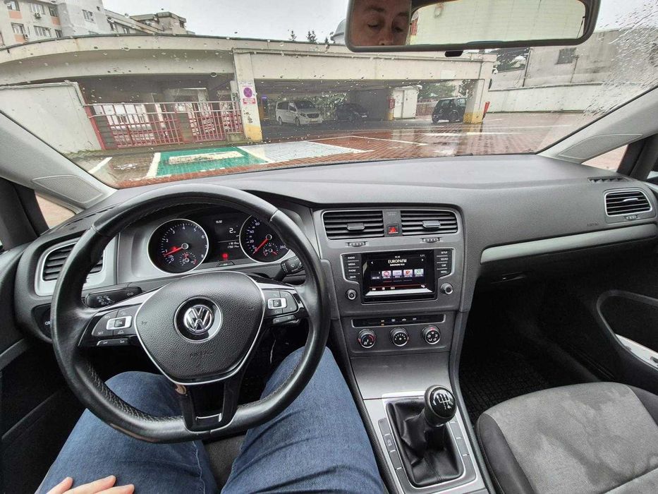 VOLKSWAGEN Golf 2013 — imagine 5