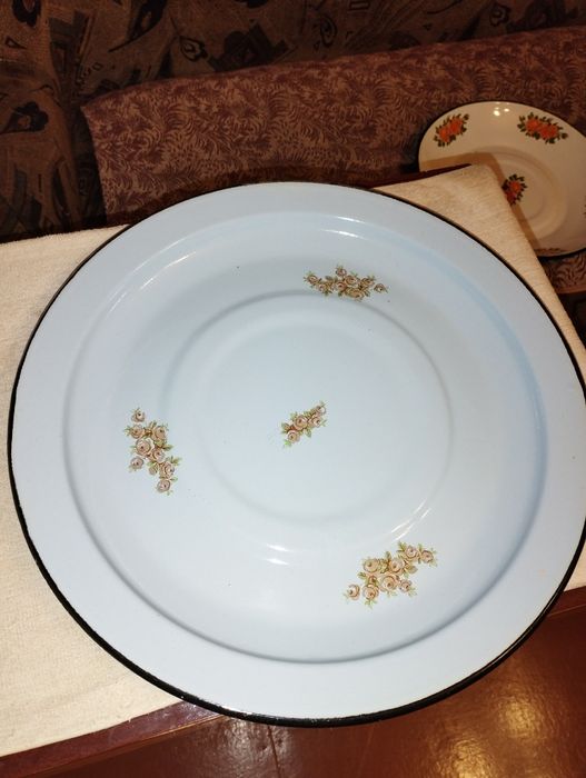 Посуда эмалированная