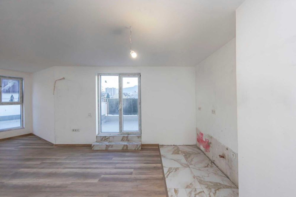 Продава се Двустаен апартамент в София, Център - 86 кв.м за 1477 €/кв.м - Снимка #5