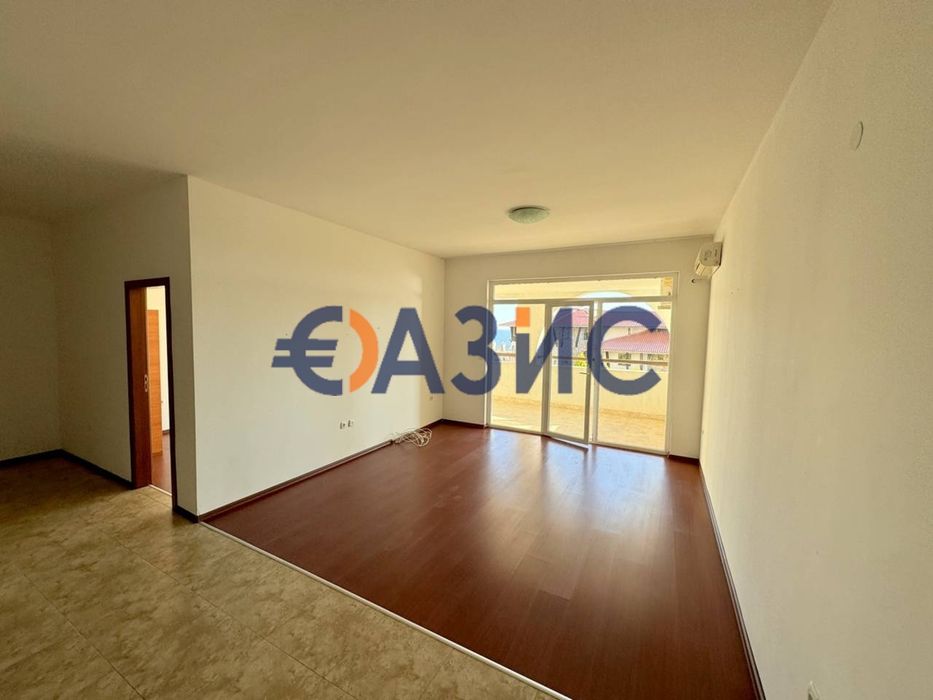 Продава се Двустаен апартамент в Свети Влас - 110 кв.м за 519 €/кв.м - Снимка #5