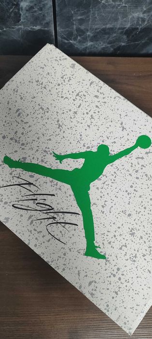 Кроссовки Air Jordan 4 RM PRM