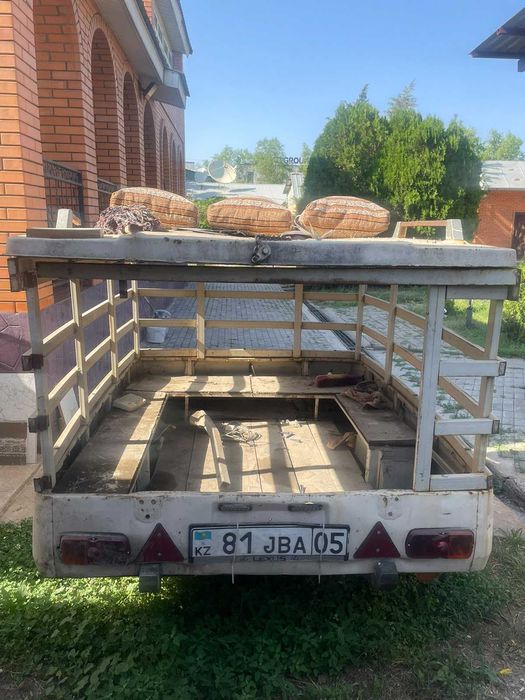 прицеп автомобильный
