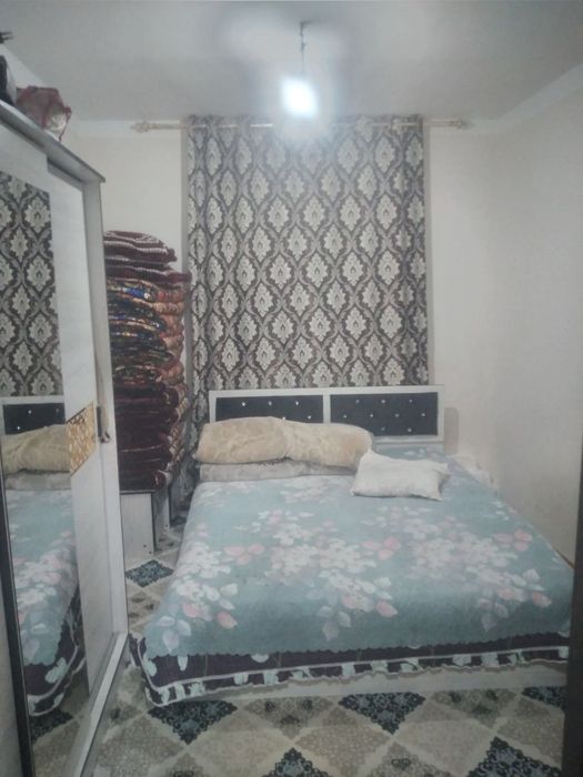 3 хоналиг уй сотилади Рошада 1 этаж