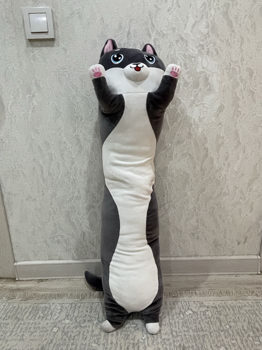 Срочно продам мягкую игрушку кошку