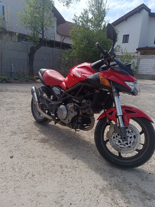 Vând cagiva V Raptor 1000