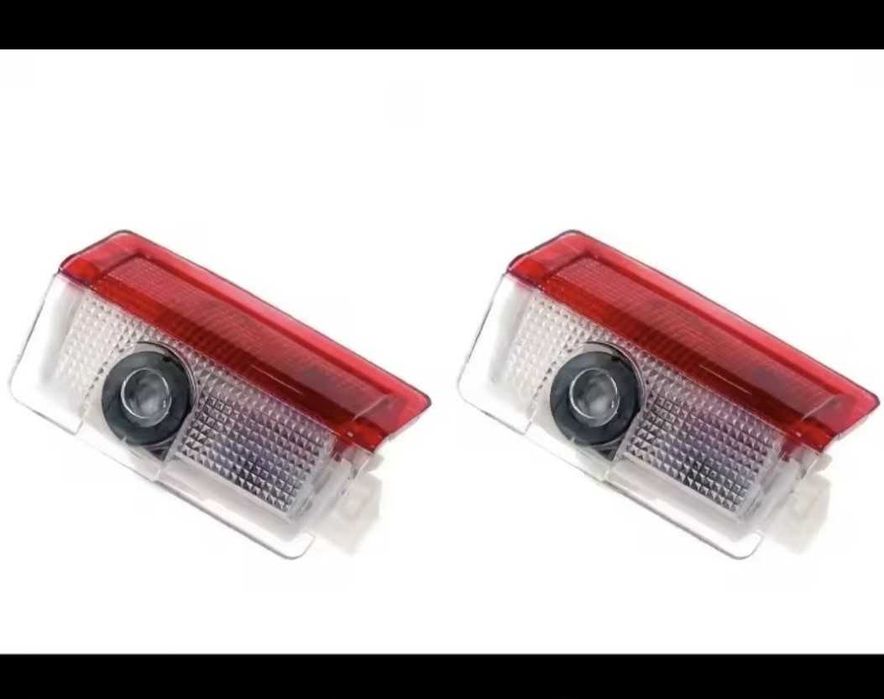 Mercedes LED Светещо Лого за Врата