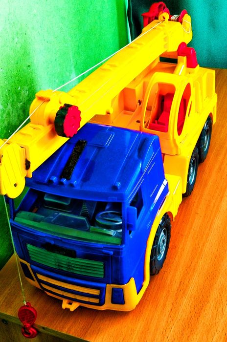 Продам Машинки для мальчика