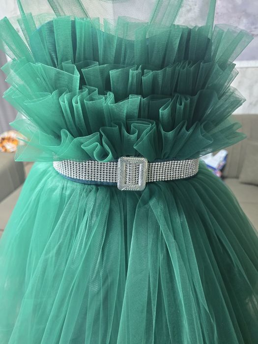 Платья на девочку