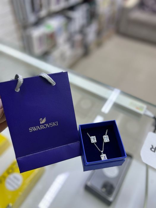 Подарки для женщин украшения