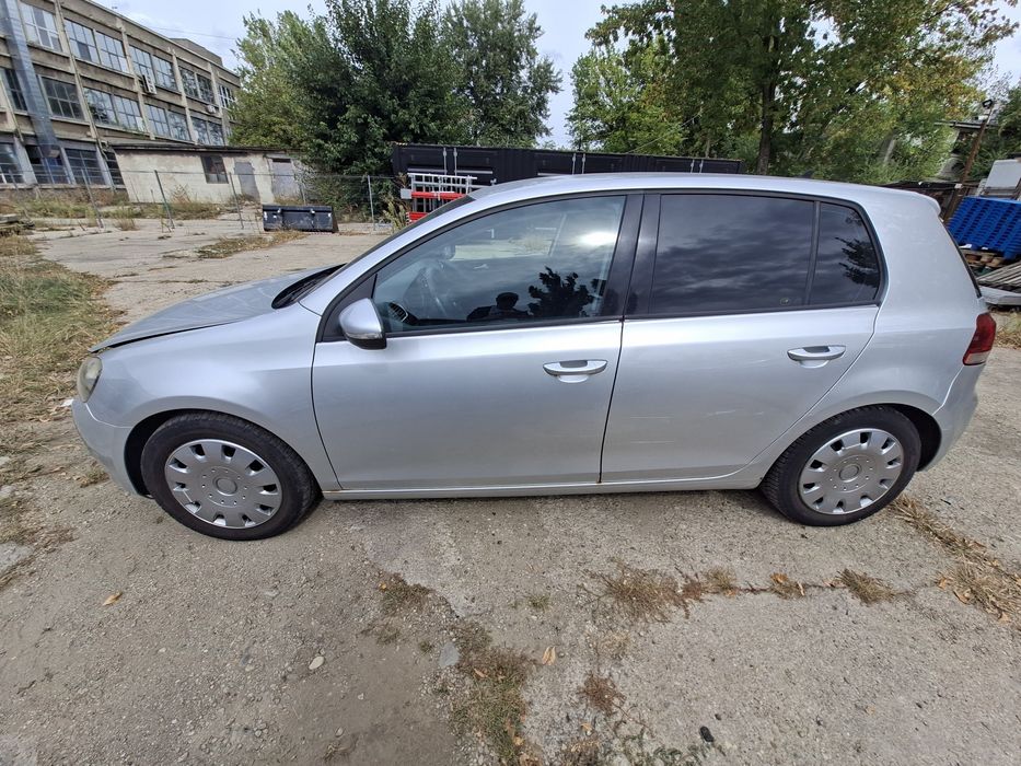 Dezmembrez Volkswagen Golf 6 2.0 Diesel  2009 CBDC