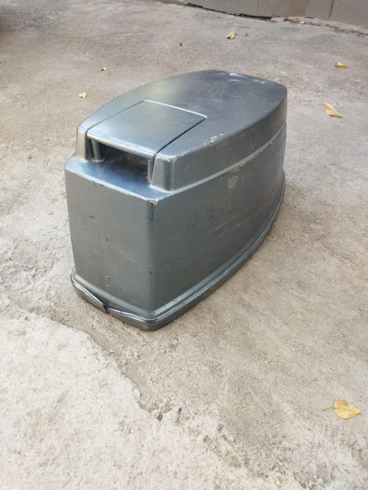 Колпак на лодочный мотор Mercury 25-30