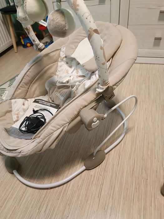 Електрическа люлка-шезлонг Чиполино