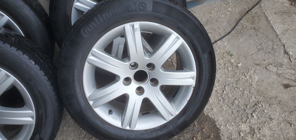 Оригинални джанти с гуми VAG 5x112 16"
