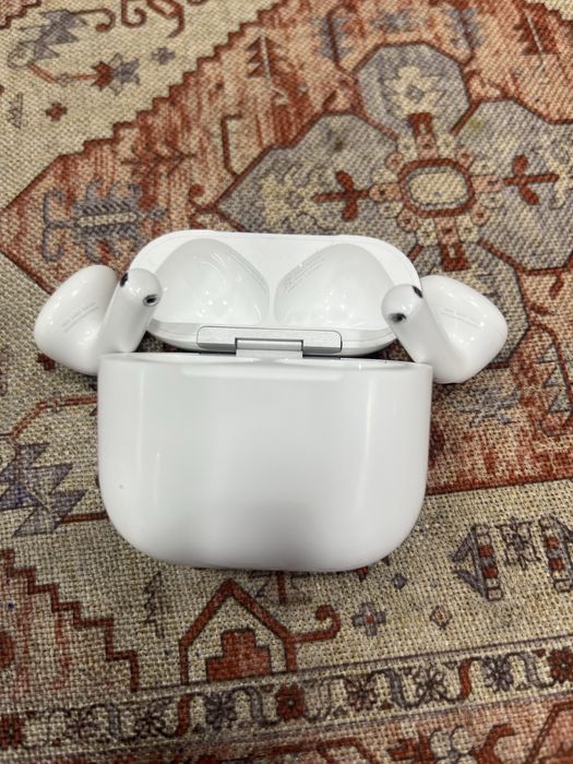 Apple AirPods 4 без(ANC) оригинал
