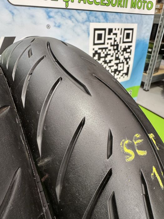 Set Anvelope Moto 120 70 17 si 190 55 17 Metzeler Roadtec Z8 Set131