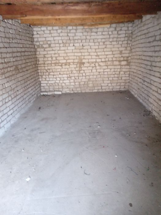 Гараж в аренду г.к Космос