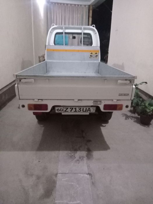 Лабо сотилади кира килинмаган бир кул минилган дакументлари жойида тоз