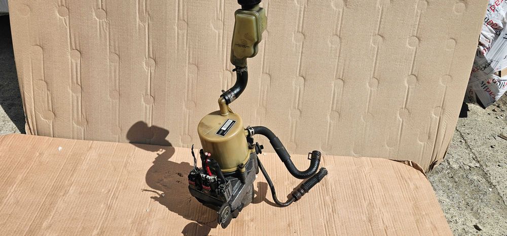 Pompa servodirectie electrica Mazda 3 BK 2004 2005 / 2006 / 2007 2008