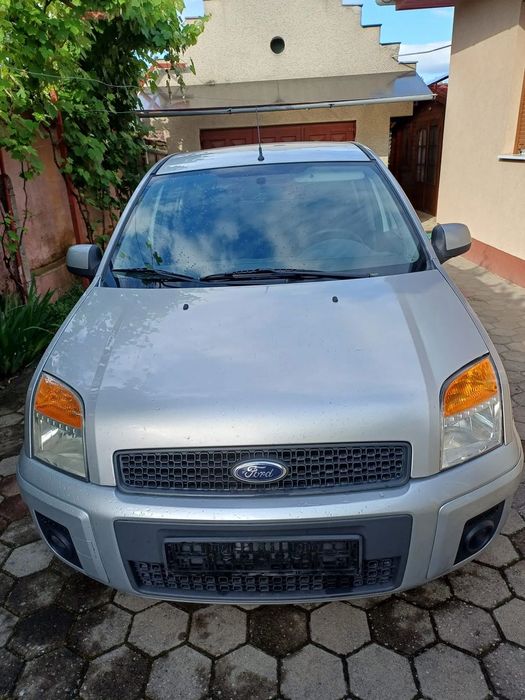 Ford Fusion Ford Fusion 1.4TDCI, 68CP, 5 usi, primul proprietar, carte de service.