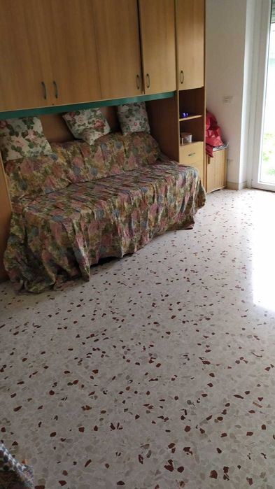 Продавам жилище в Рим , Италия !