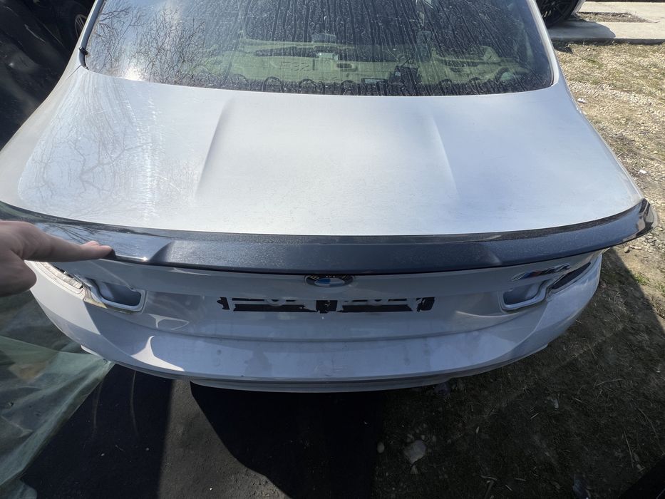 Portbagaj haion capota spate porbagaj  bmw m4 f82