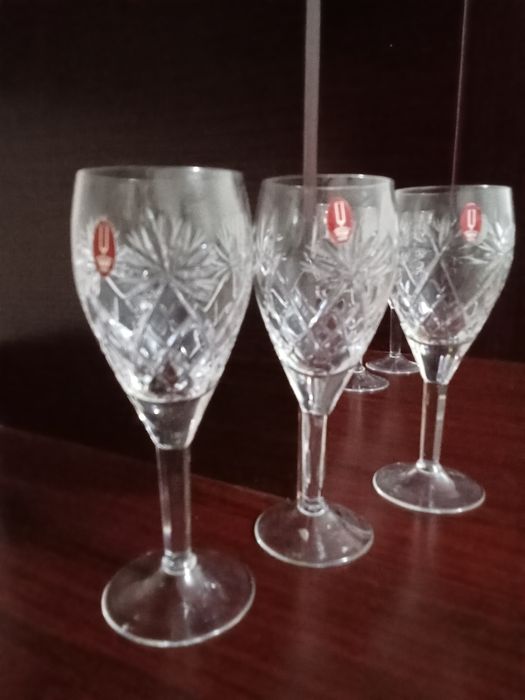 Рюмка хрусталь продаётся