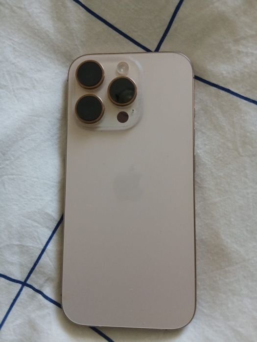 iPhone 16 pro gold stare perfectă