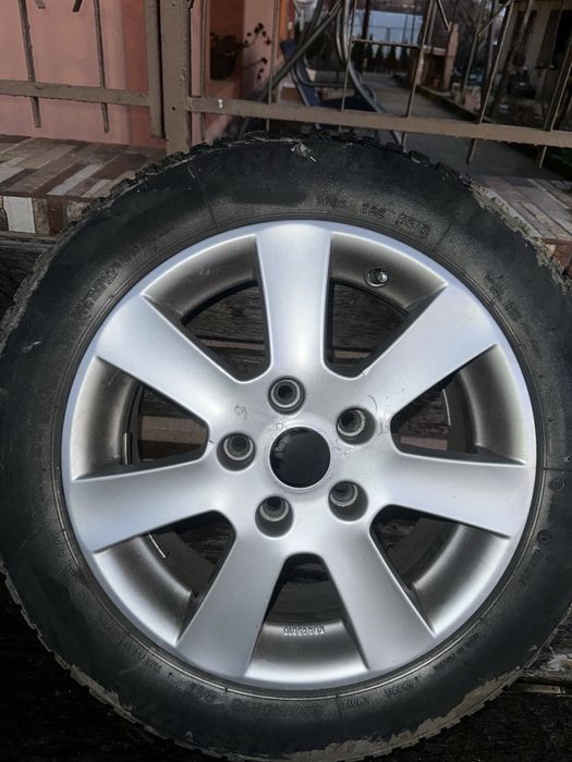 Джанти със зимни гуми - 205/55/16