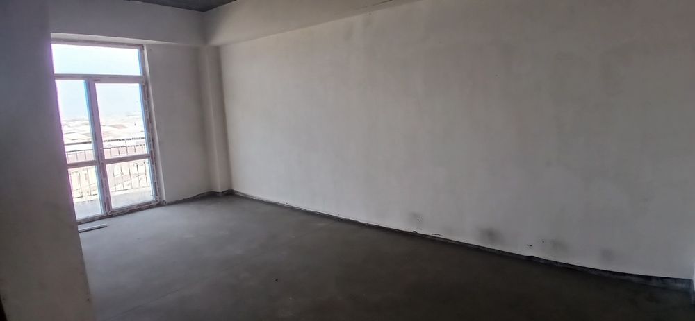 Квартира сотилади. Урганч ш