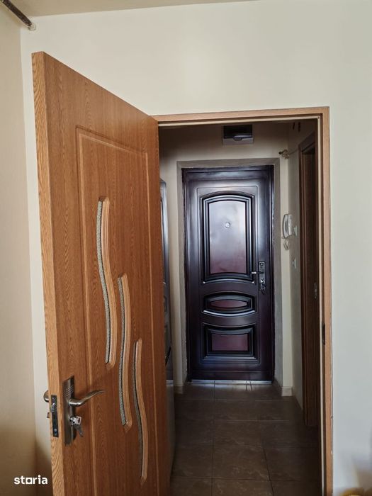 De inchiriat pret 160