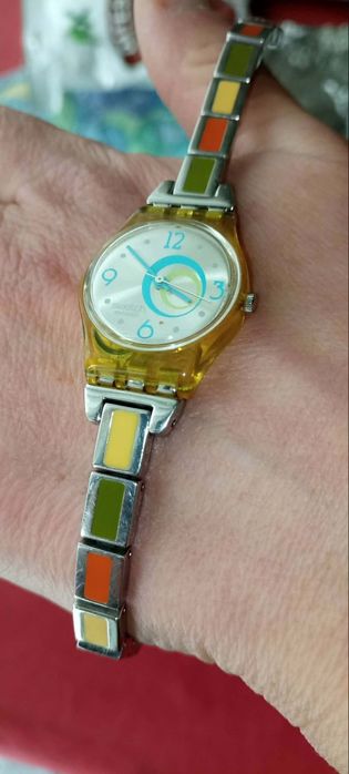 Часовник SWATCH. с нова батерия
30 евро