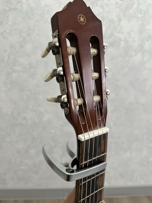 Гитара классическая Yamaha C40