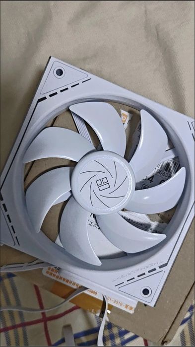 Вентилятор для корпуса TL-12QW X3