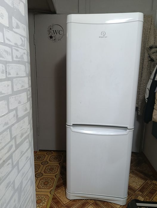 Продам холодильник