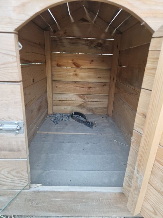 Домик для собаки