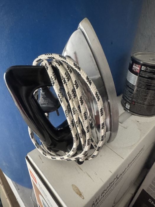 Утюг электрический советский