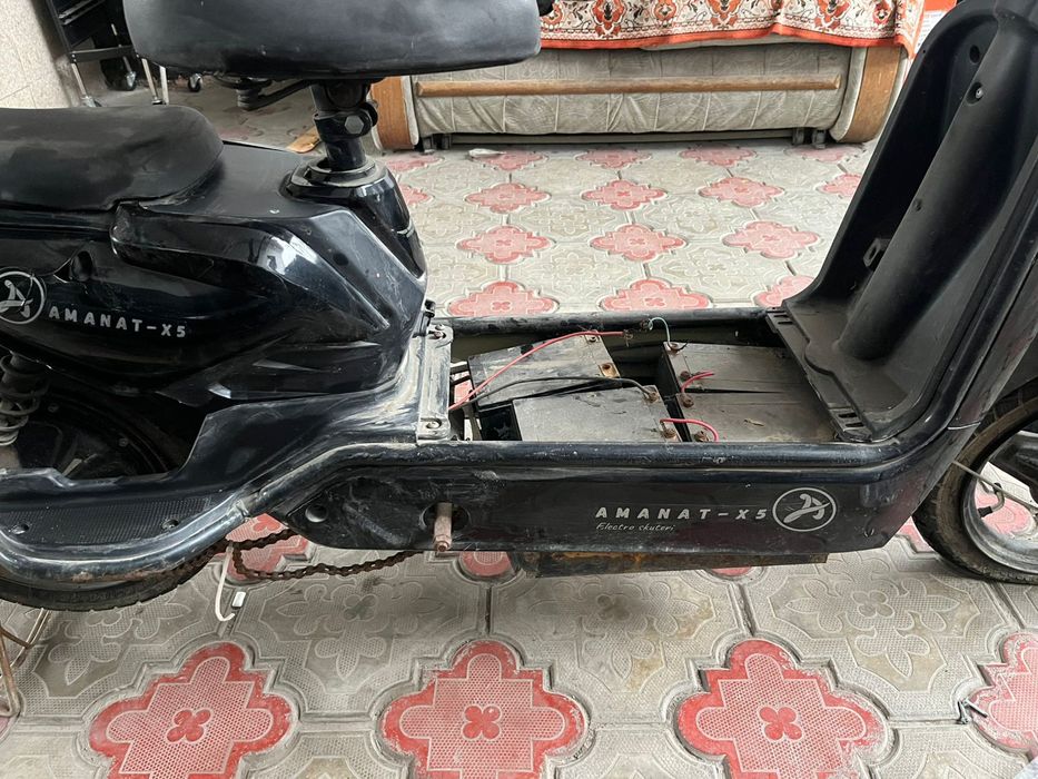 Продаем электро скутер ск8 срочно