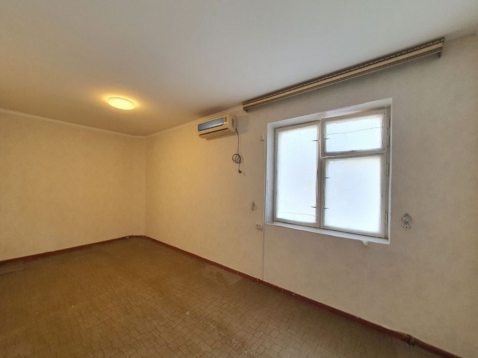 Фрунзенский массивда 2 хонали квартира ижарага берилади