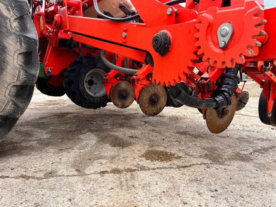 Kuhn Maxima 2RT 8 randuri