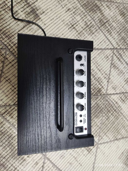Комбо усилитель для гитары Ibanez 10gv2