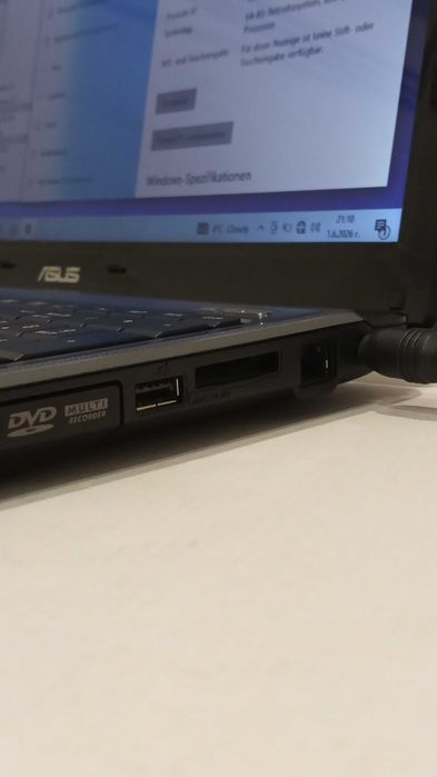 Лаптоп Asus A52F