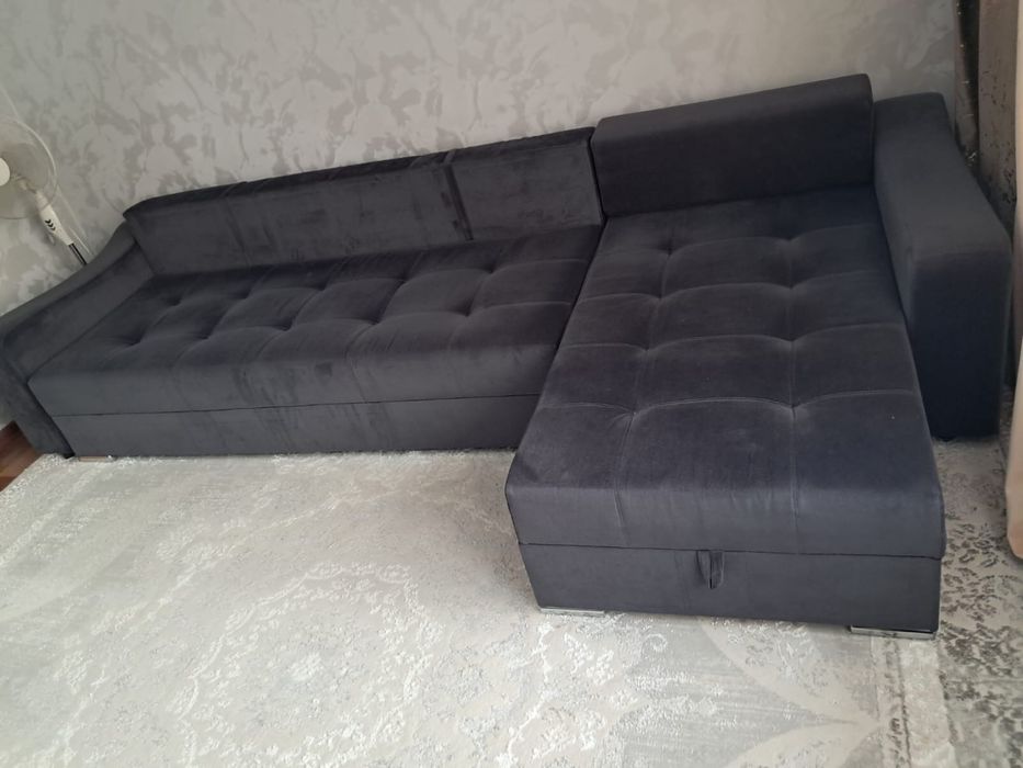 Продам большой диван
