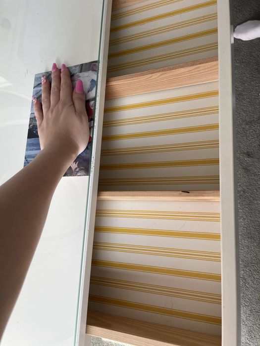 Masuta de machiaj ikea