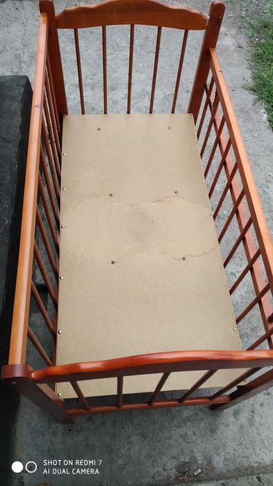 Продаётся деревянная детская кровать