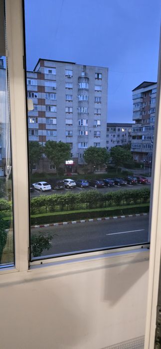 Apartament Modern și  Spațios pe Calea Bucuresti  4 camere et 2