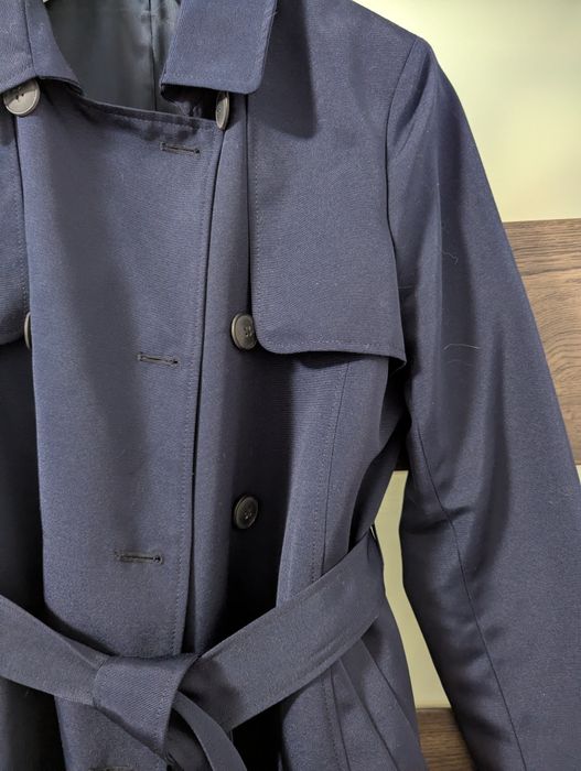 Trenci bleumarin, nou, fără eticheta